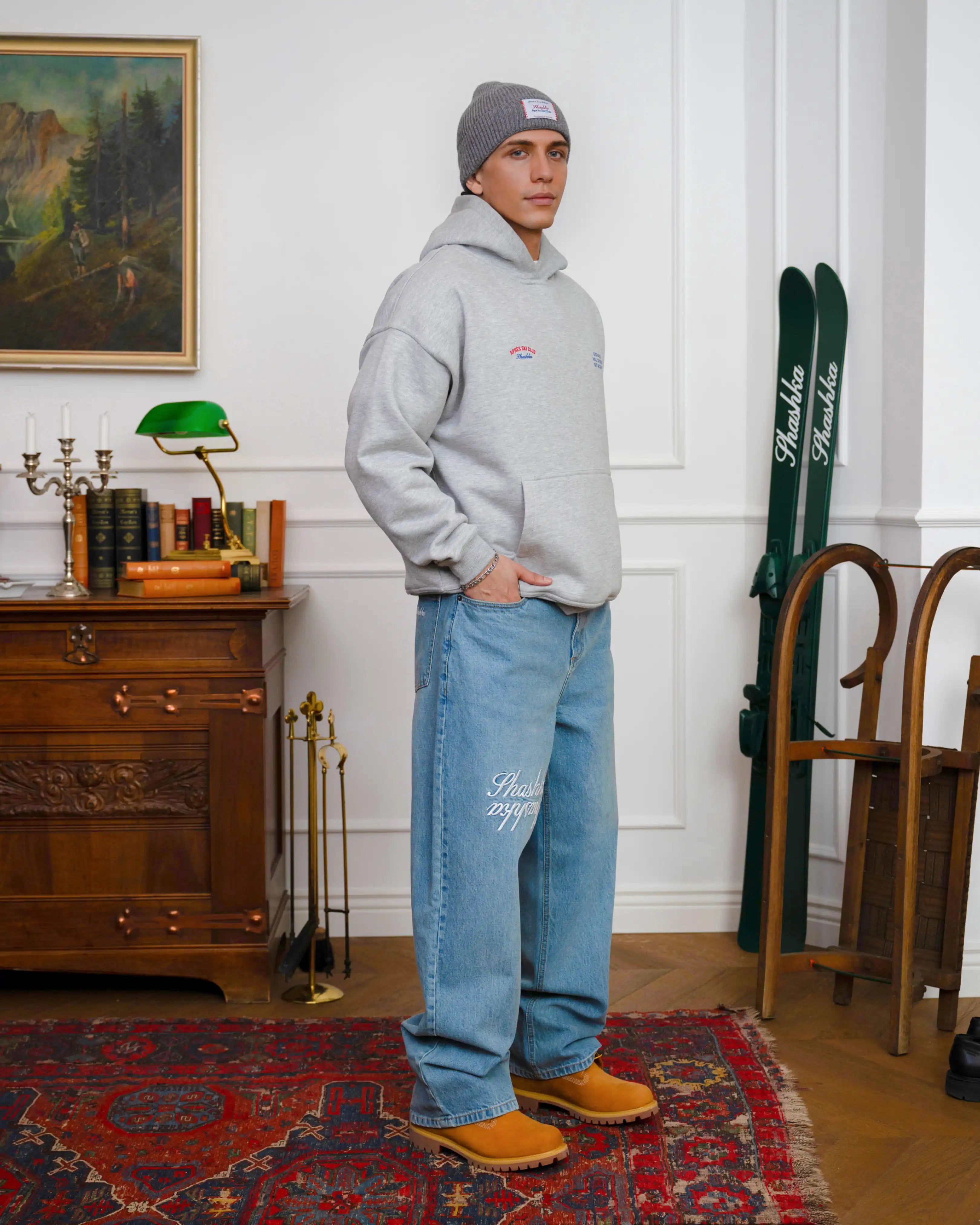 Après Ski Instructor Hoodie
