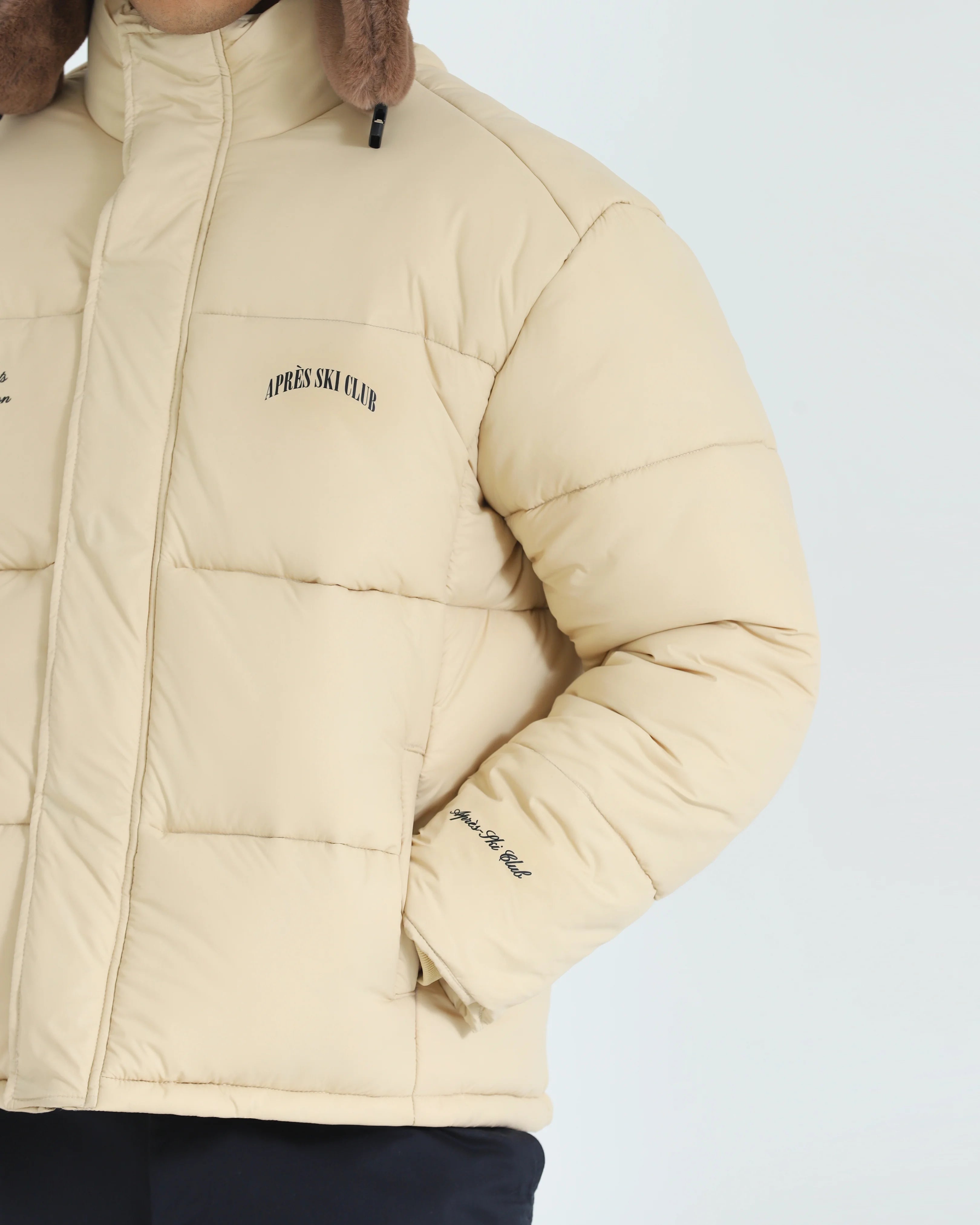 Après Ski Club Puffer Jacket